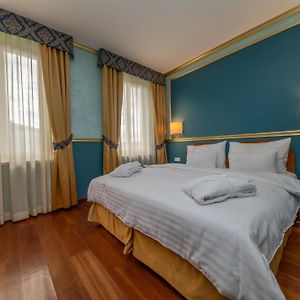 Economy Kamer